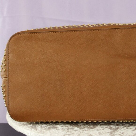 Michael Kors Jet Set Studded Tote + New Jet Set Travel Wristlet Luggage - Picture 5 of 16